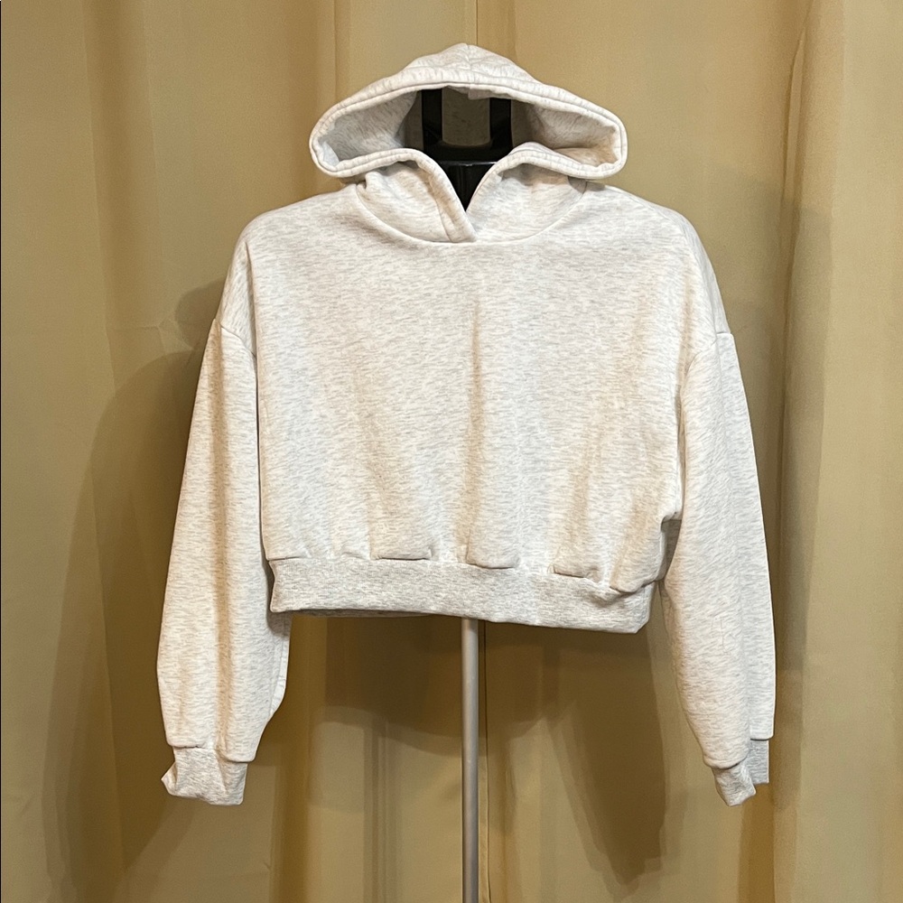 Cozy Women's Light Gray Hoodie